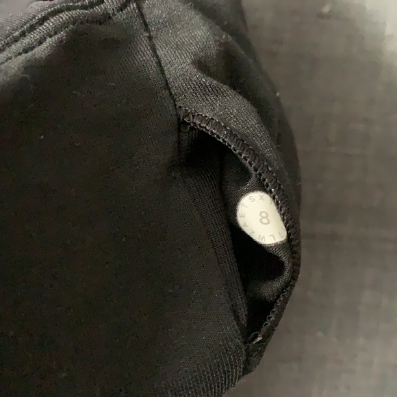 Black medium support lululemon sports bra - Picture 3 of 3